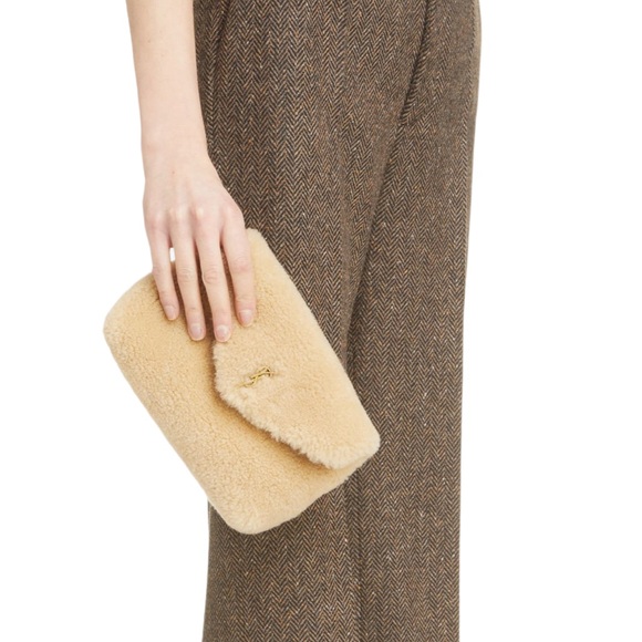 NWT YSL LOU PUFFER SMALL SHEARLING CLUTCH - Picture 4 of 11
